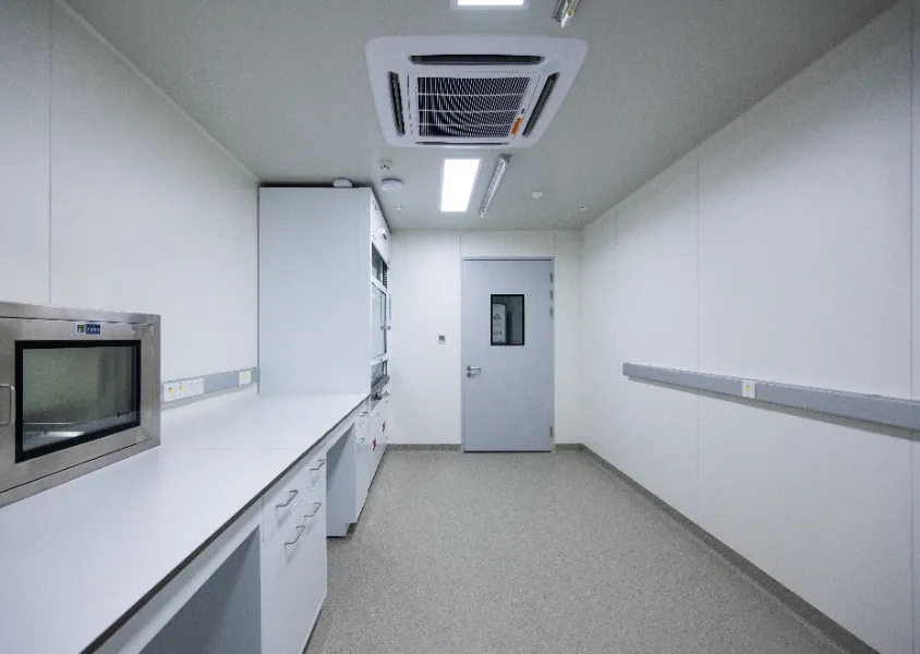 Laborat&oacute;rios e Alta Tecnologia