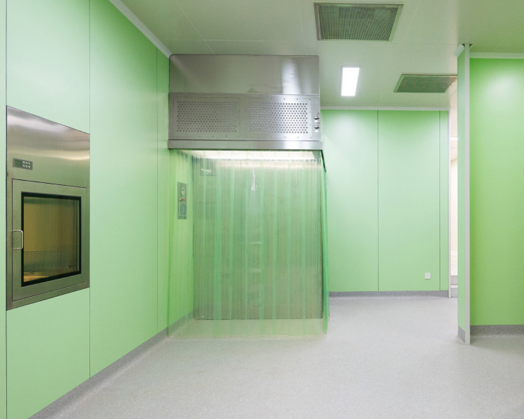 Cleanroom Door and Window Selection Guide for Pharmaceutical GMP Compliance